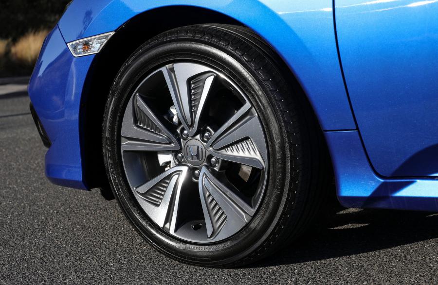 Колеса Honda Civic VTi-L Sedan (FC) 2019 года  (AU) (фото 27 из 37)